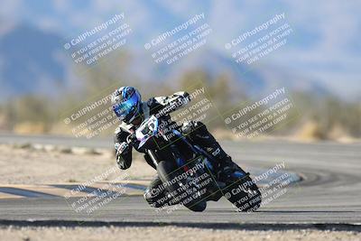 media/Dec-07-2025-CVMA (Sun) [[3e7d2de5dc]]/Race 12- Formula 40 MW and LW/